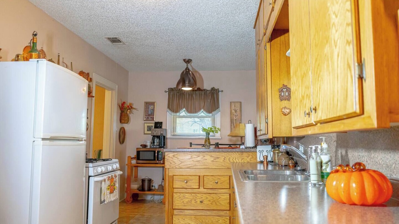 Photo of Kitchen in Saint Jo