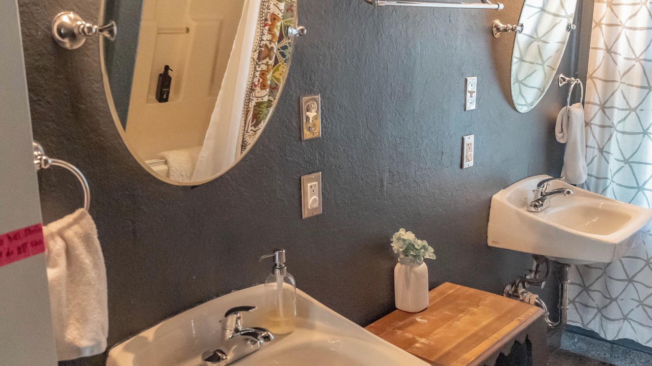 Photo of Bathroom in Nocona