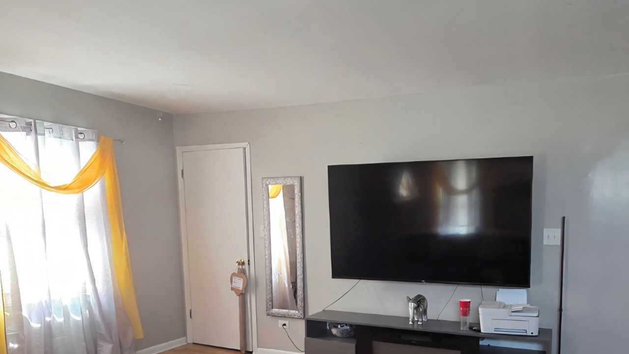 Photo of Livingroom in Calumet Park