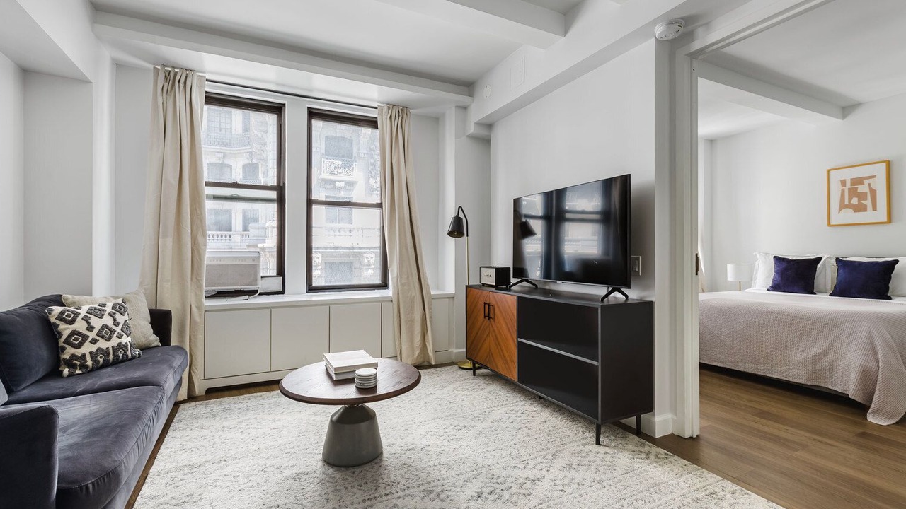 Photo of Bedroom in Lincoln Square