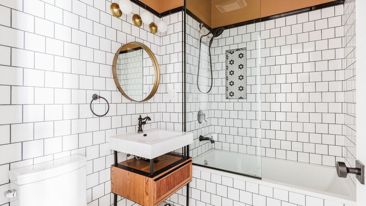 Photo of Bathroom in Williamsburg