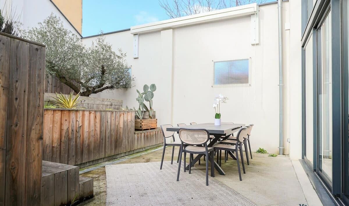 Photo of Outdoor in Minimes - Barriere de Paris