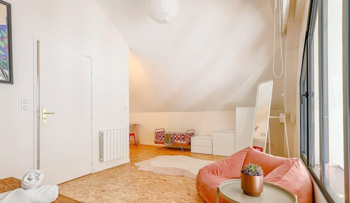 Photo of Others in Minimes - Barriere de Paris