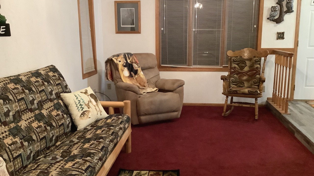 Photo of Livingroom in Troy Mills