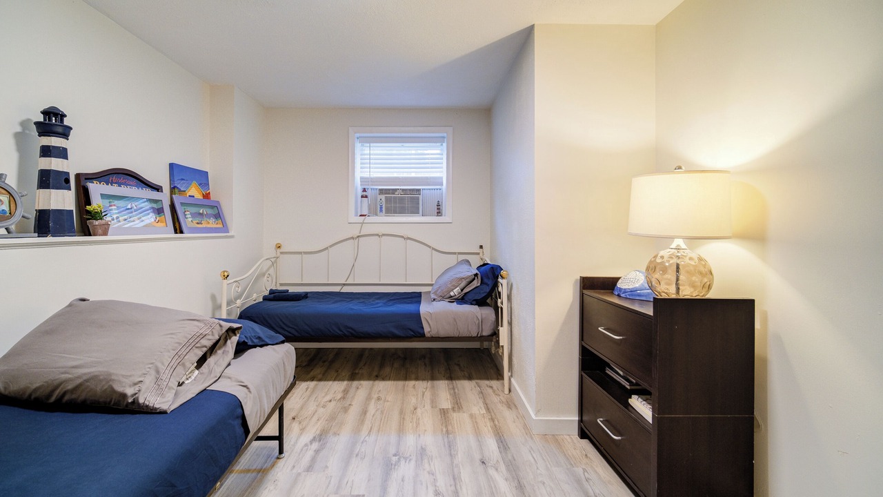 Photo of Others in Monticello