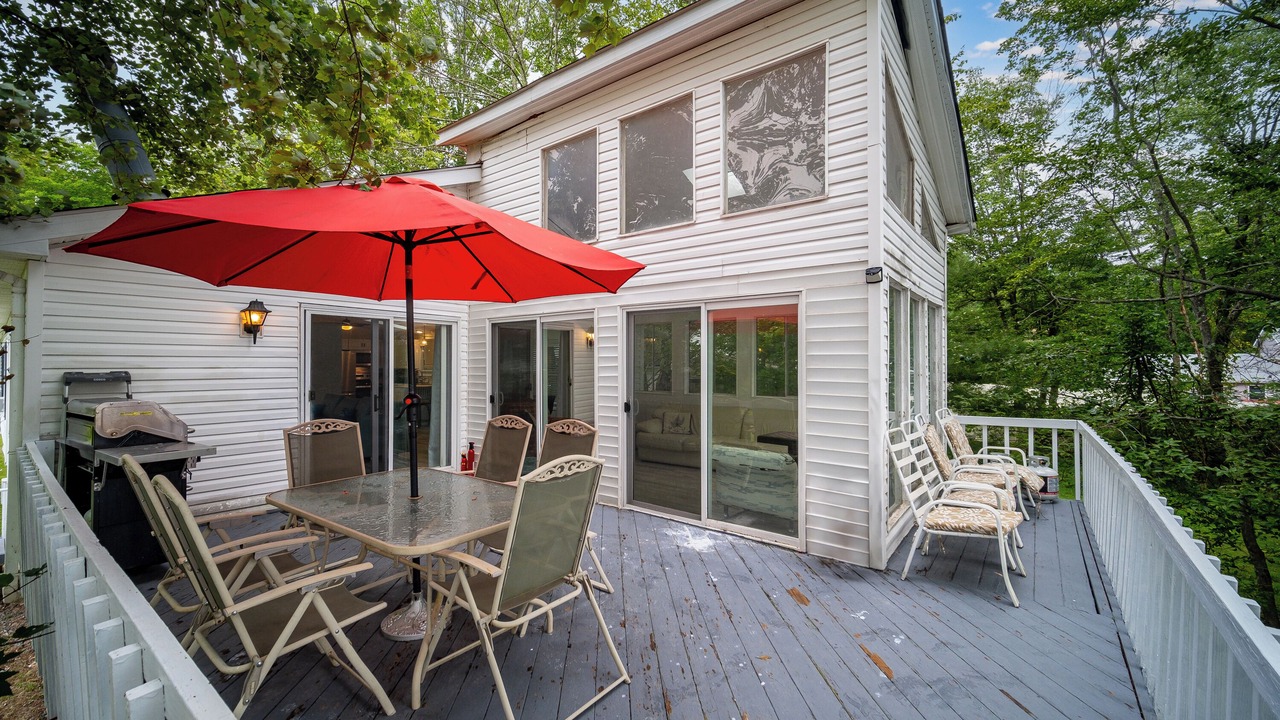 Photo of Others in Monticello