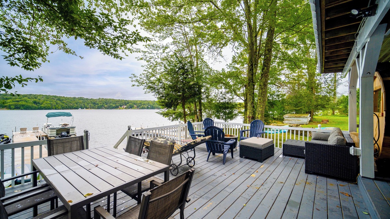 Photo of Others in Monticello