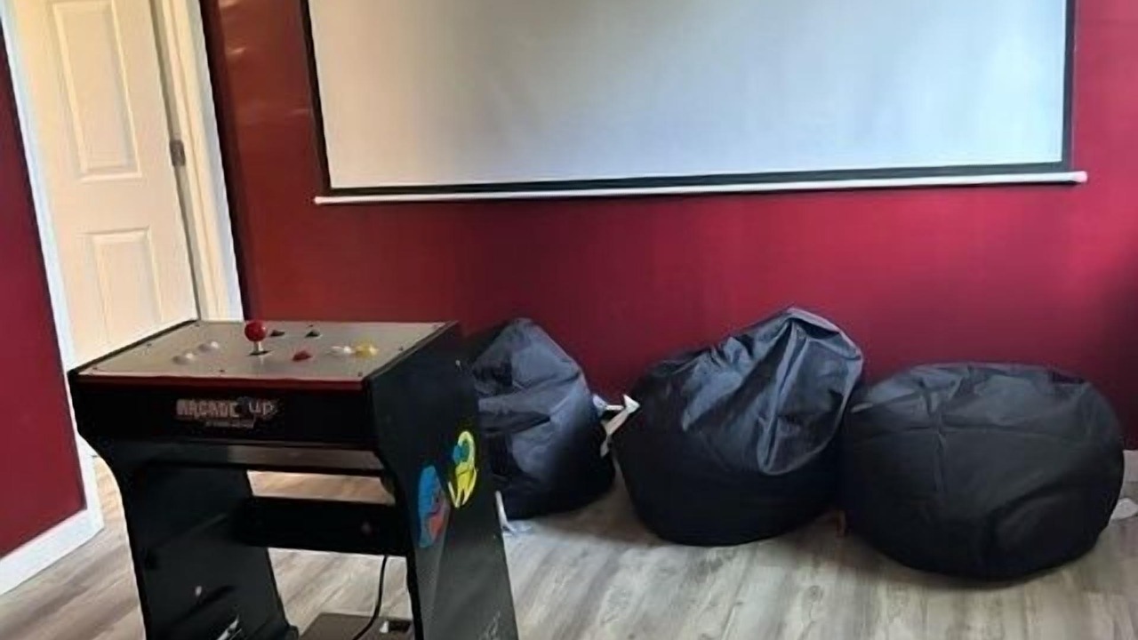 Photo of Others in Monticello