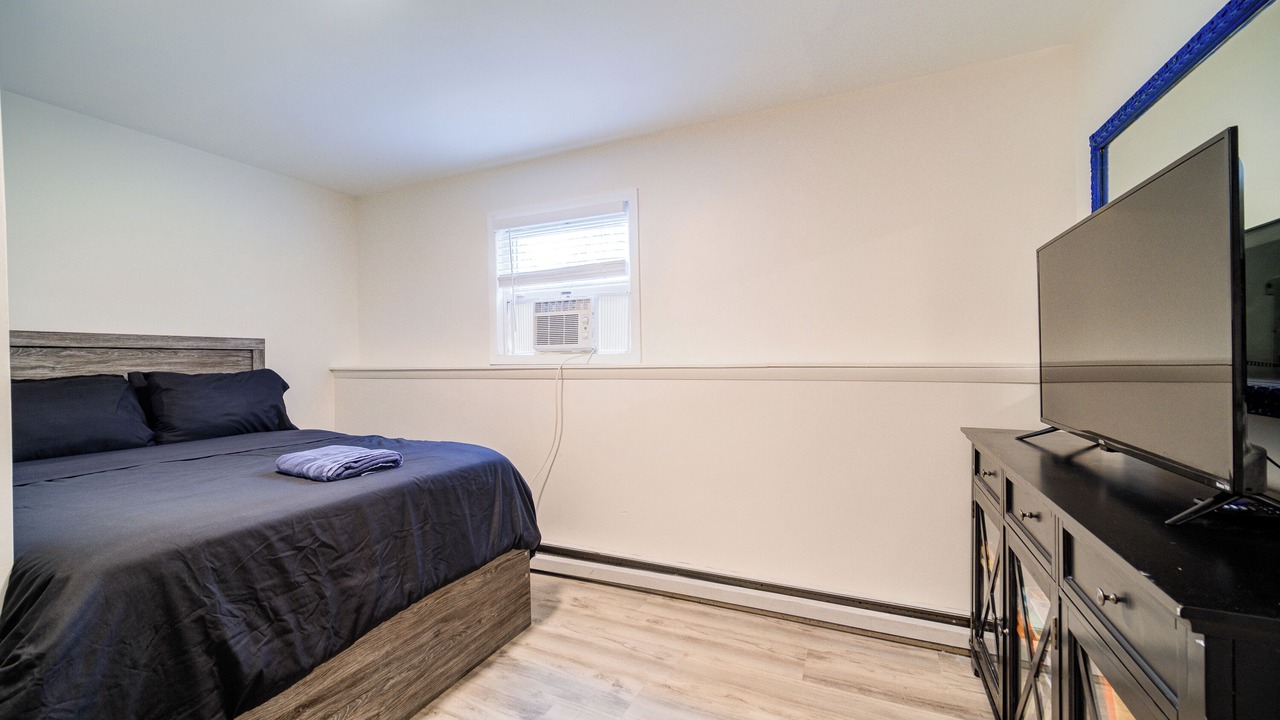 Photo of Others in Monticello