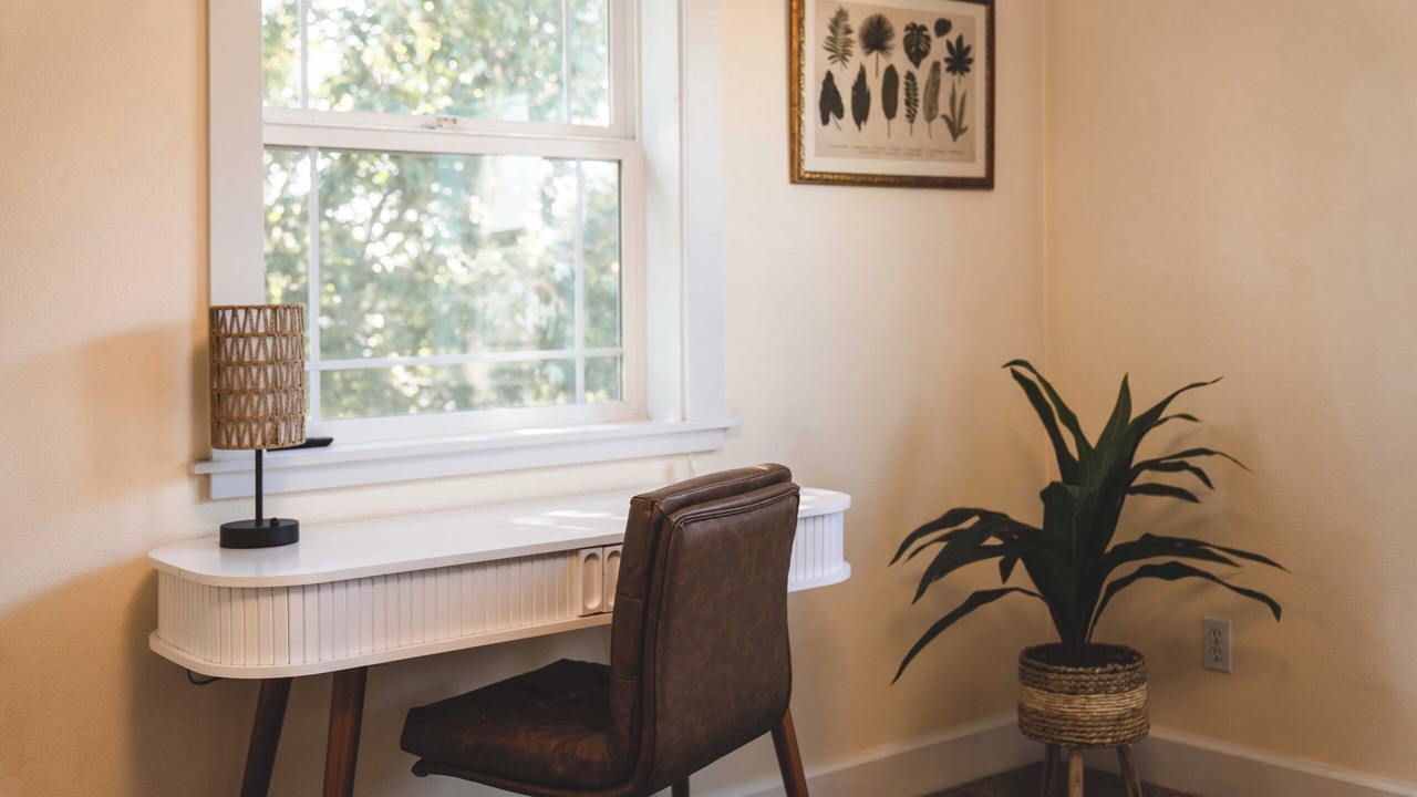 Photo of Others in Sunnyside