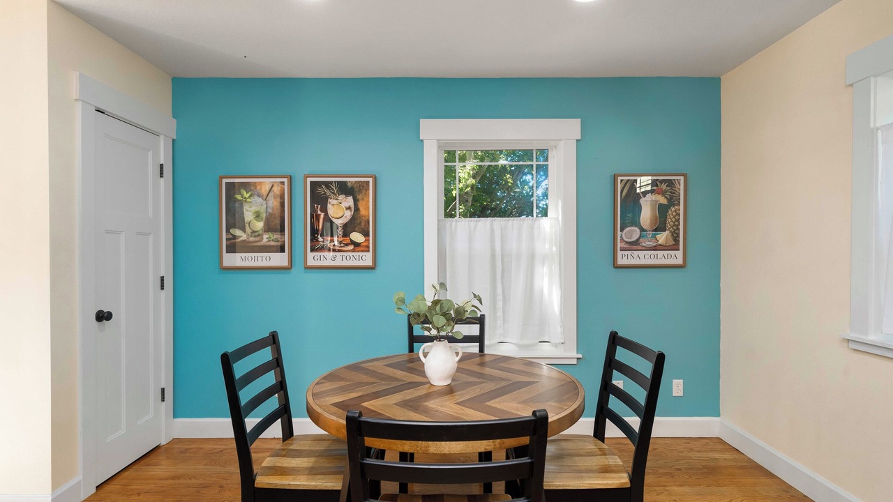 Photo of Others in Sunnyside