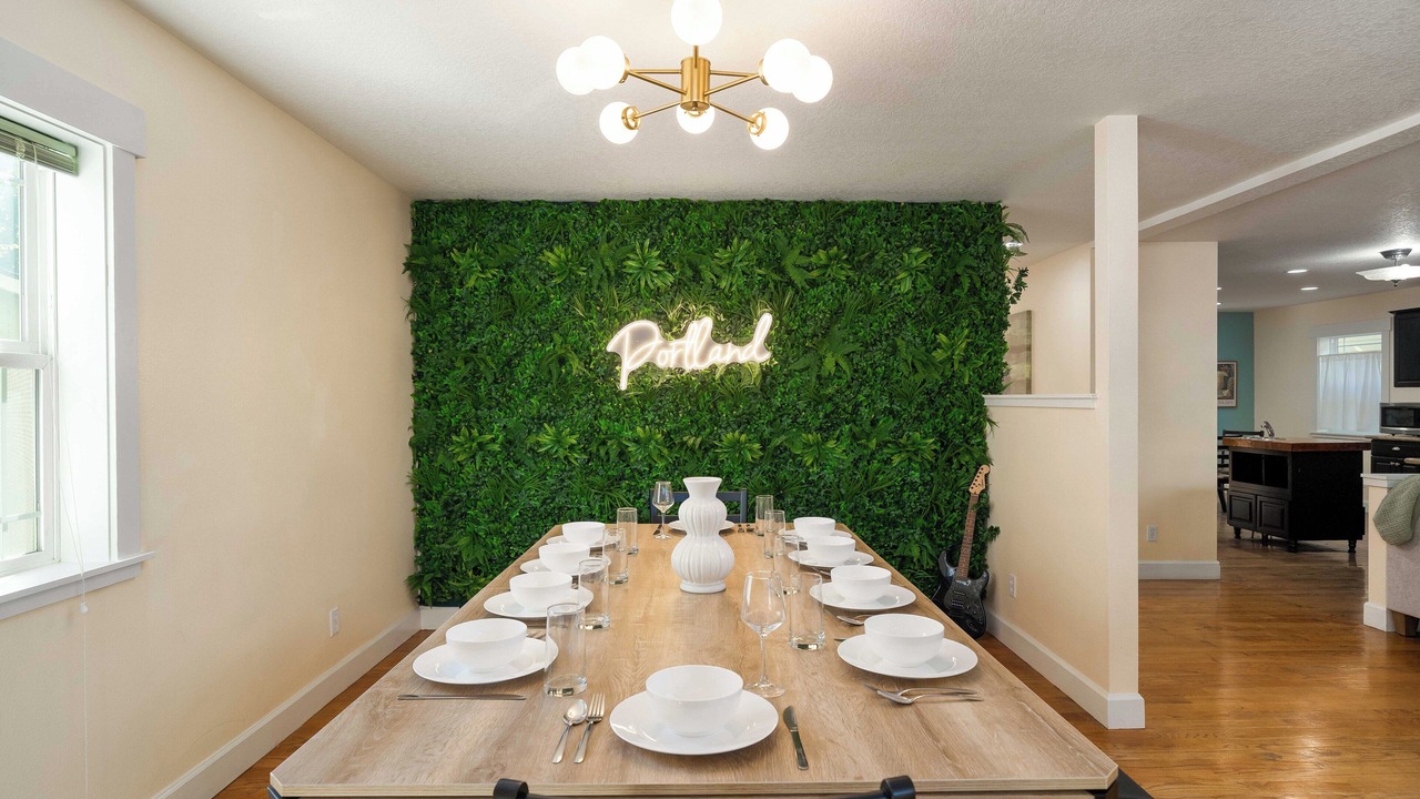 Photo of Others in Sunnyside