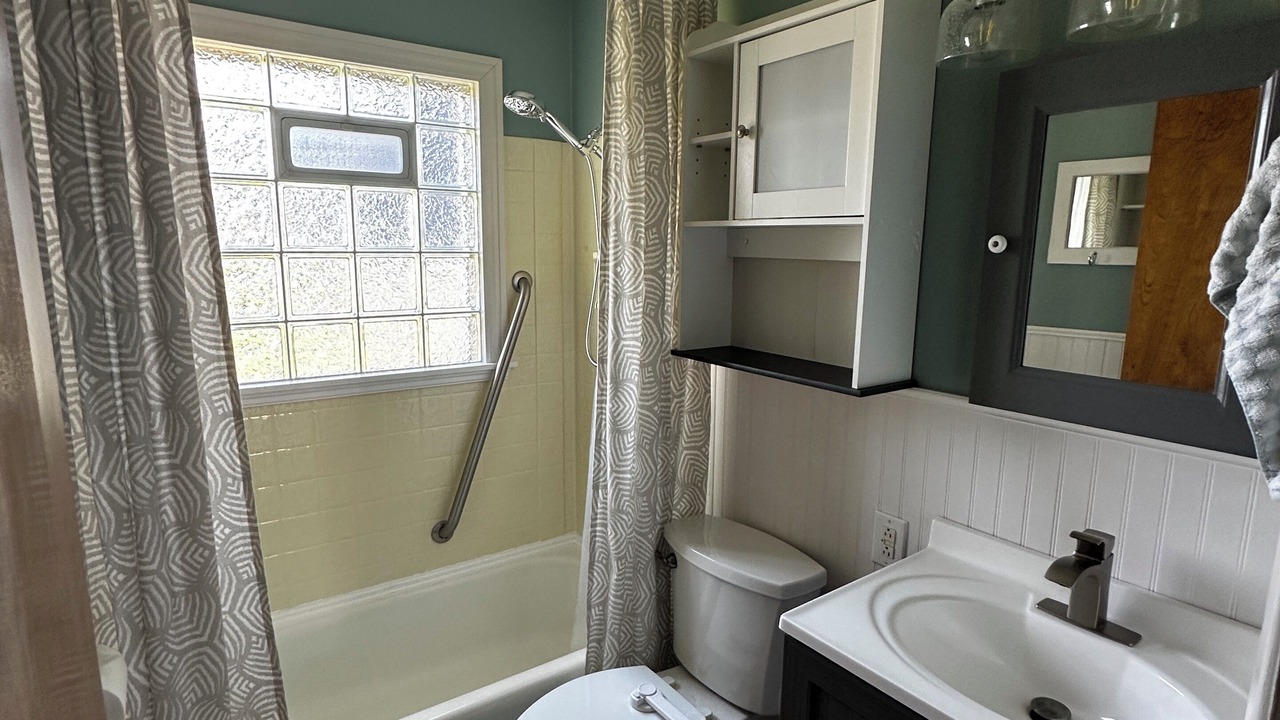 Photo of Bathroom in Sappington