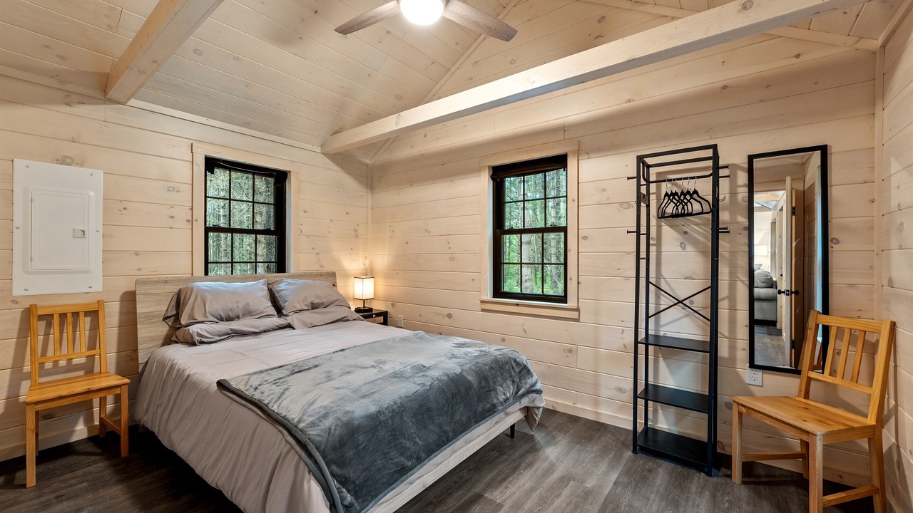 Photo of Bedroom in Monson