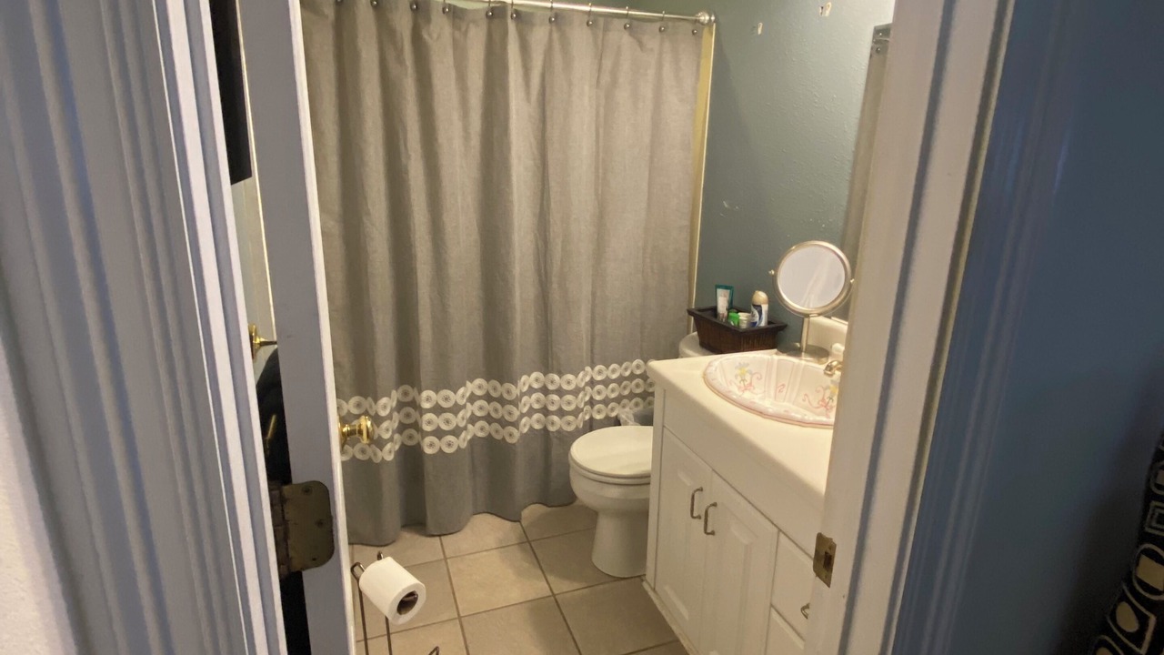 Photo of Bathroom in Hattiesburg