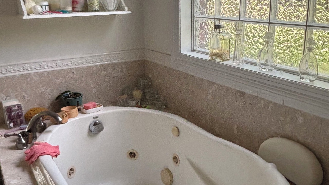 Photo of Bathroom in Hattiesburg