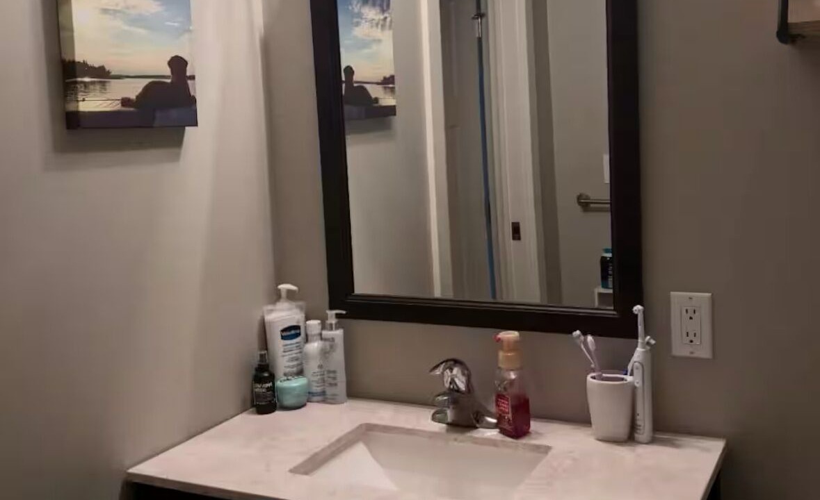 Photo of Bathroom in Clyde River