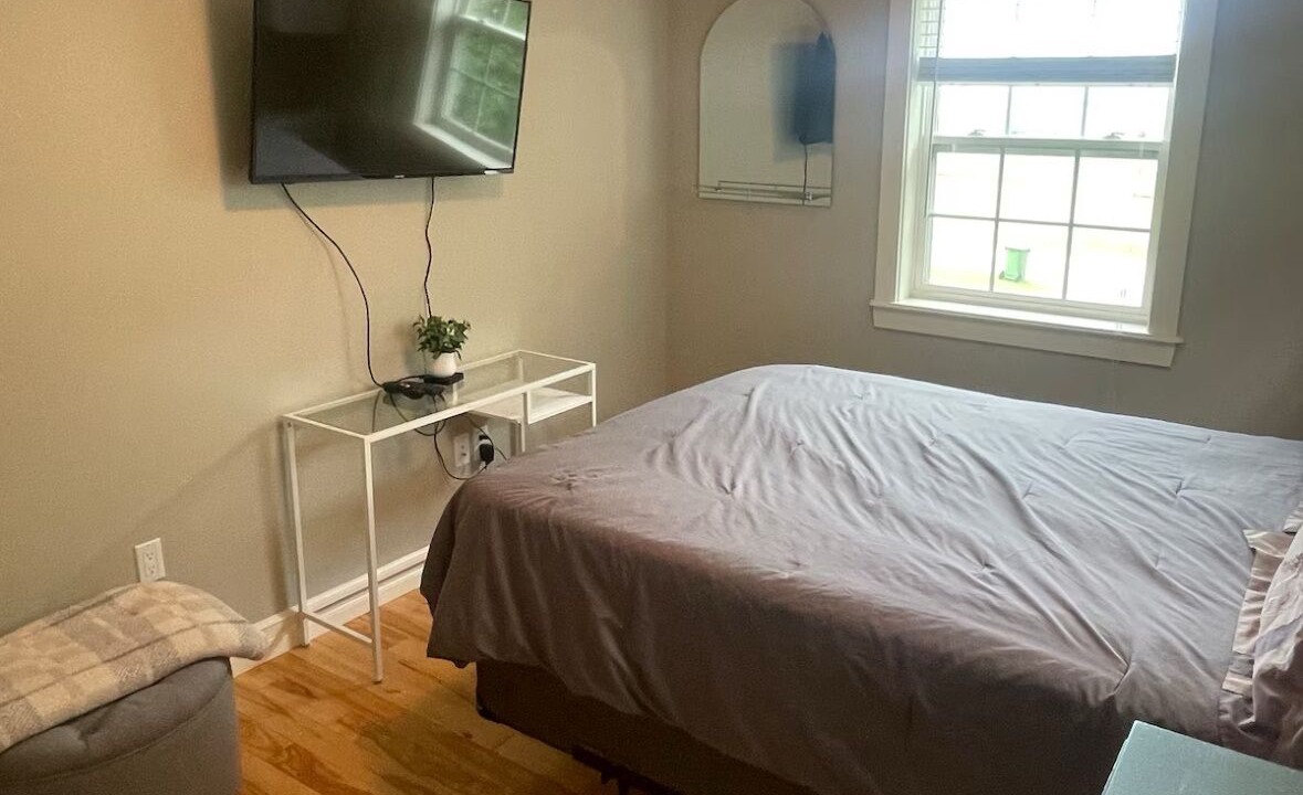 Photo of Bedroom in Clyde River