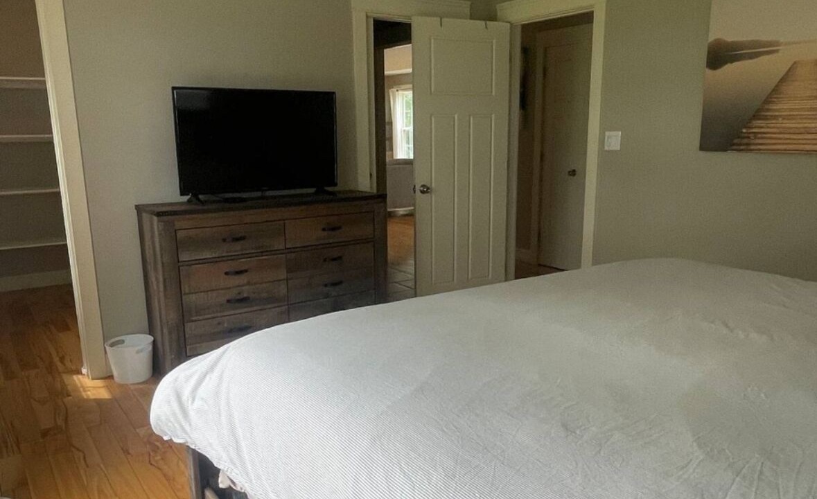Photo of Bedroom in Clyde River