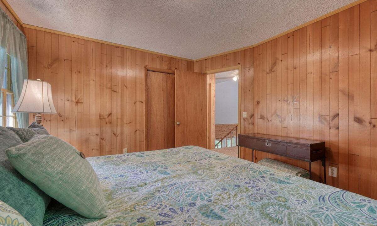Photo of Bedroom in Young Harris