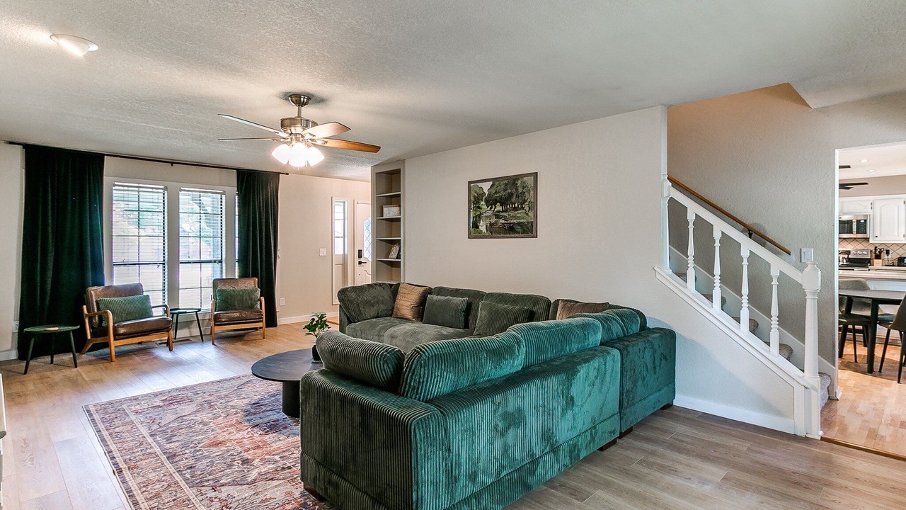 Photo of Livingroom in South Tulsa