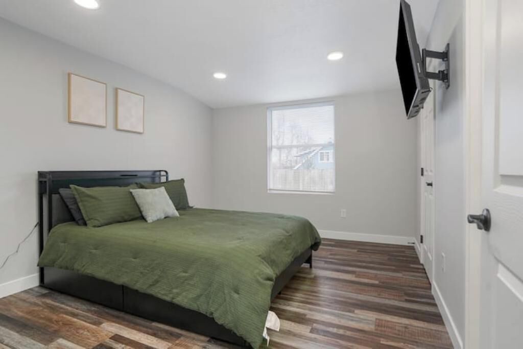 Photo of Bedroom in Salem