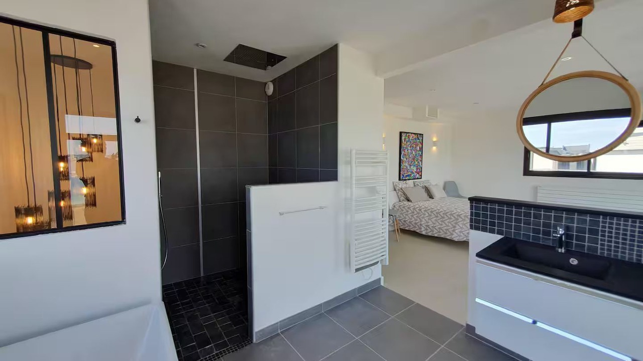 Photo of Bedroom in Esquibien