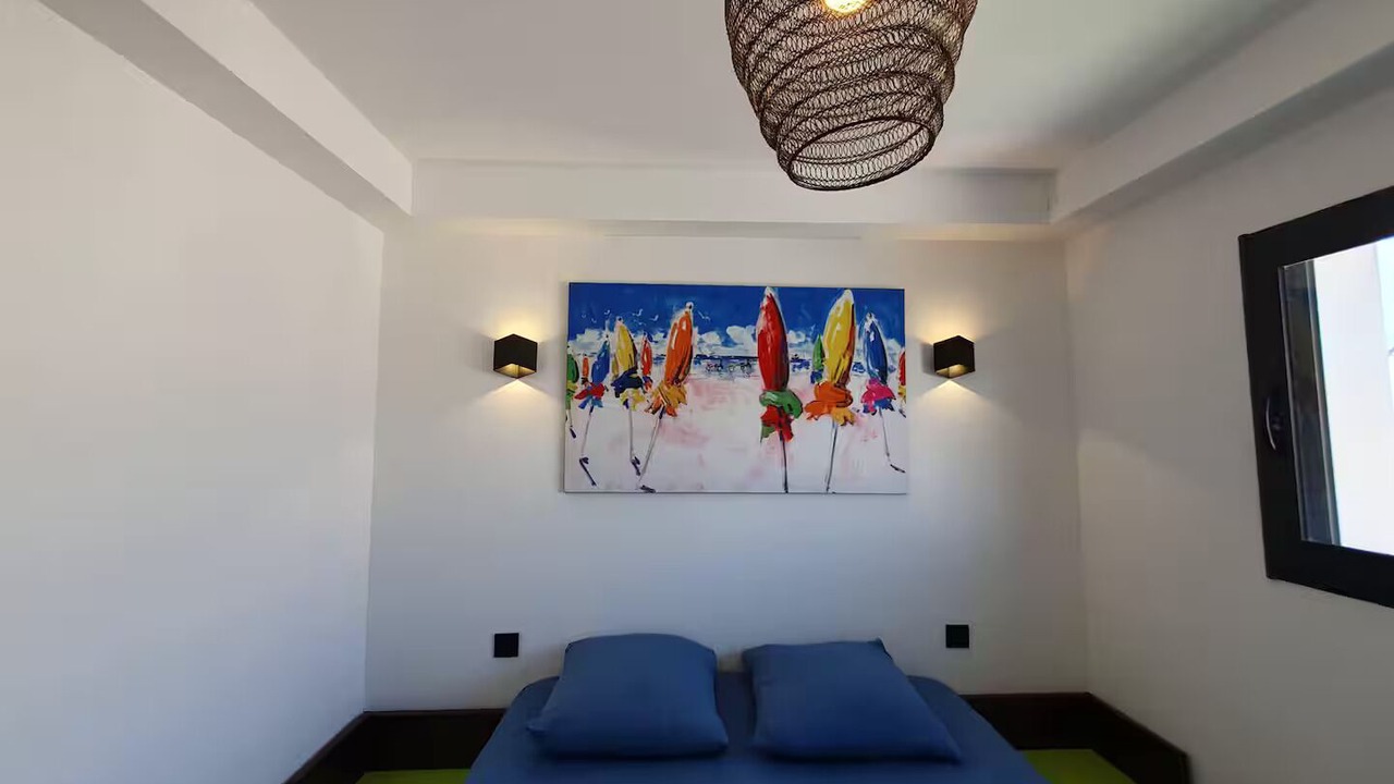 Photo of Bedroom in Esquibien