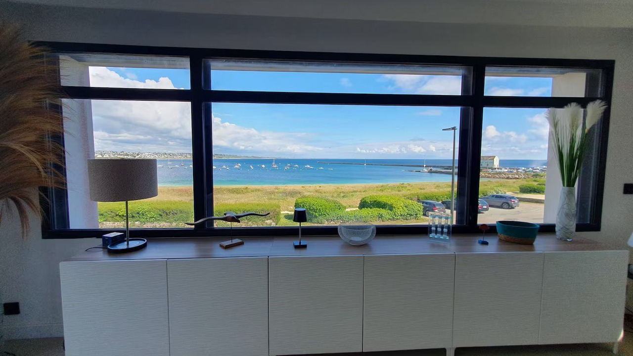 Photo of Others in Esquibien