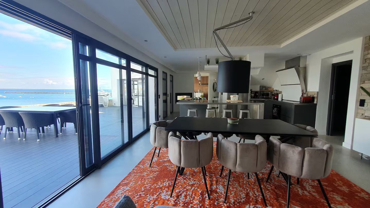 Photo of Others in Esquibien