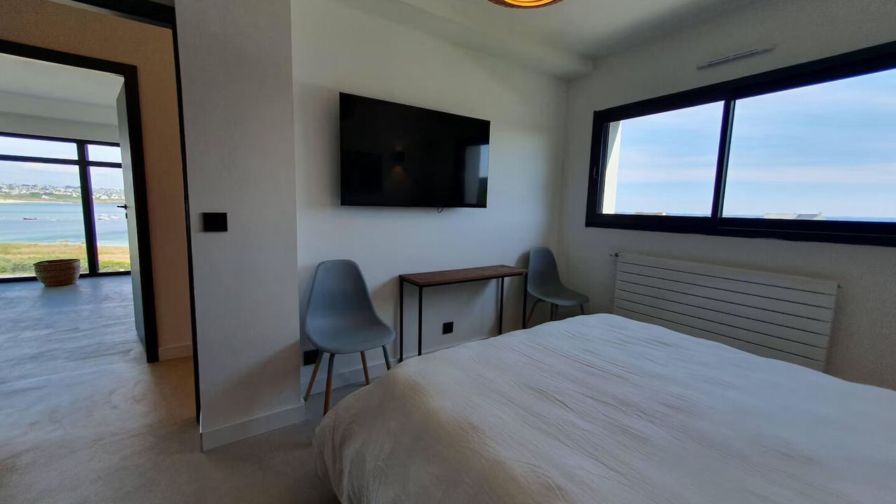 Photo of Bedroom in Esquibien