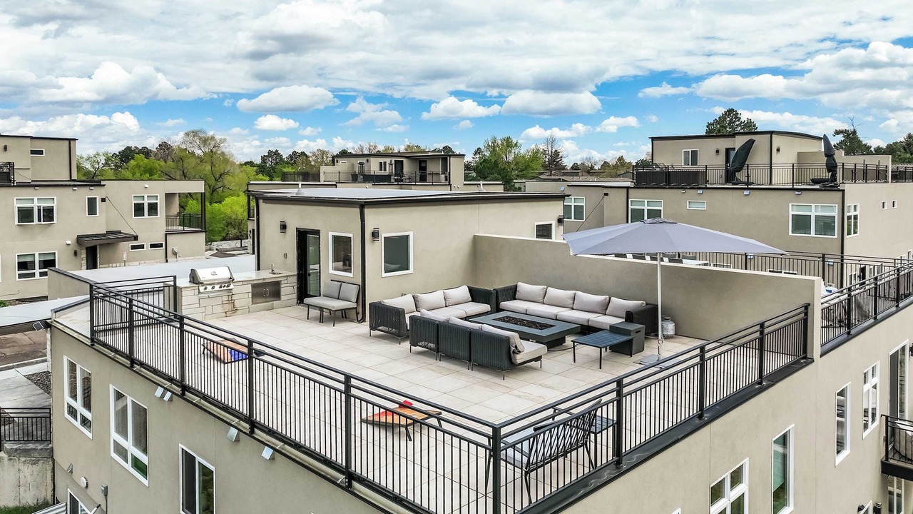 Photo of Outdoor in Broadmoor