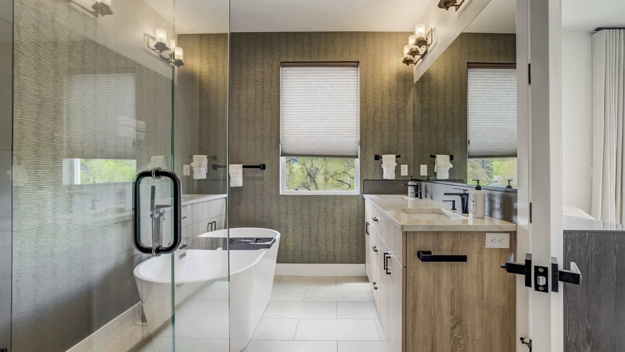 Photo of Bathroom in Broadmoor