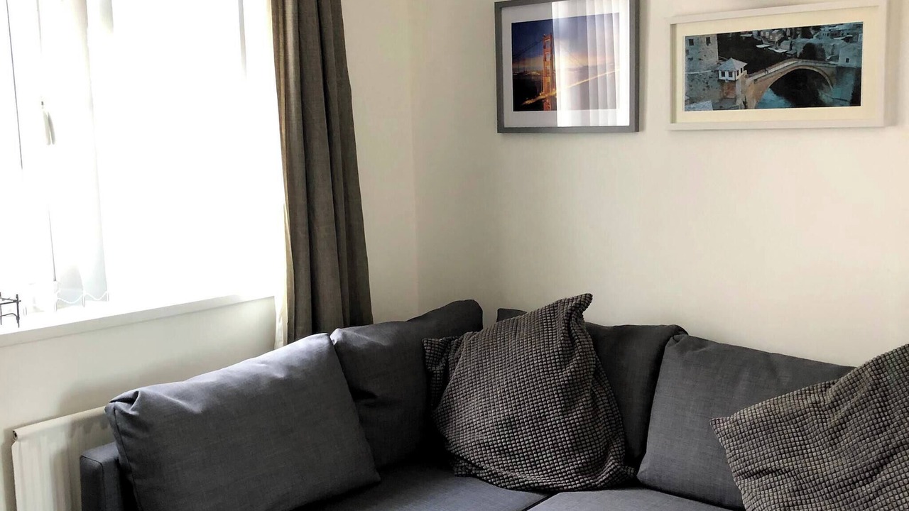 Photo of Livingroom in Shipley