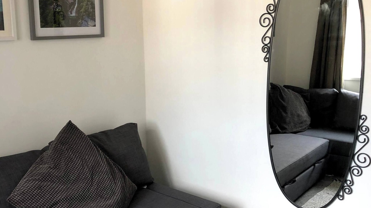 Photo of Livingroom in Shipley