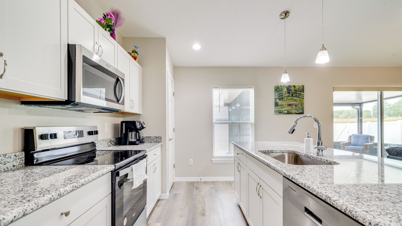 Photo of Kitchen in Candler
