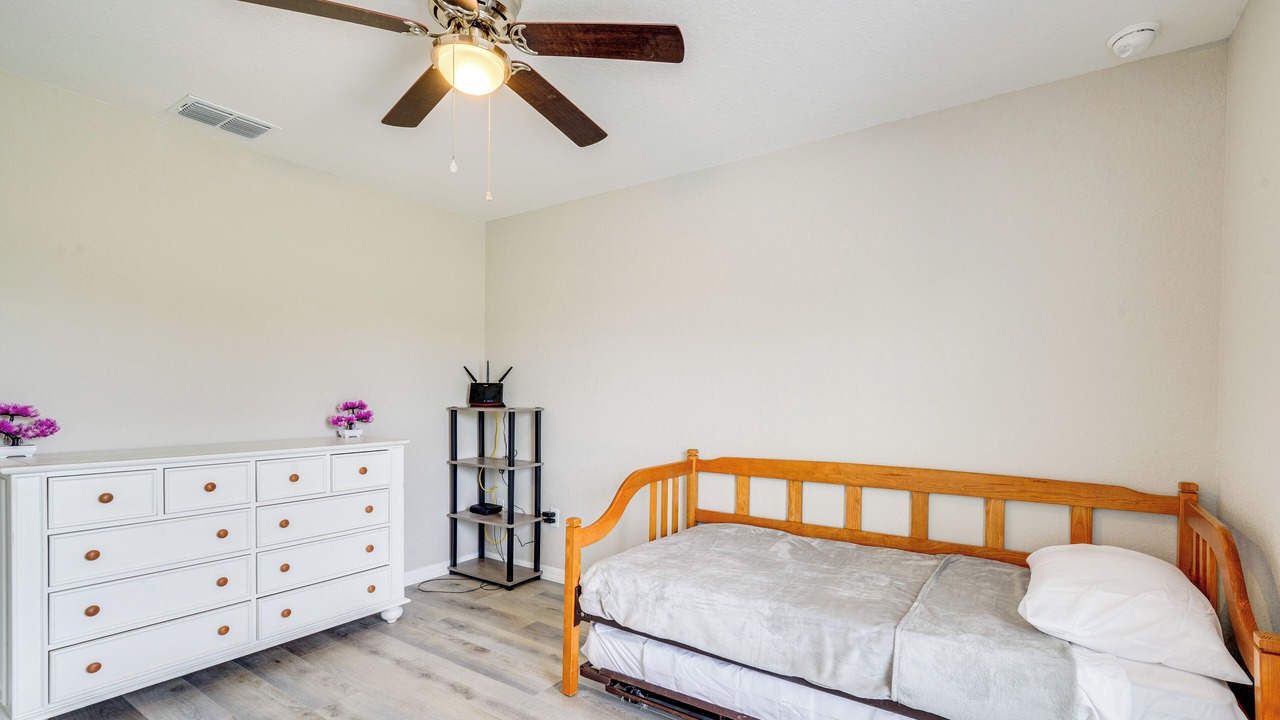 Photo of Bedroom in Candler