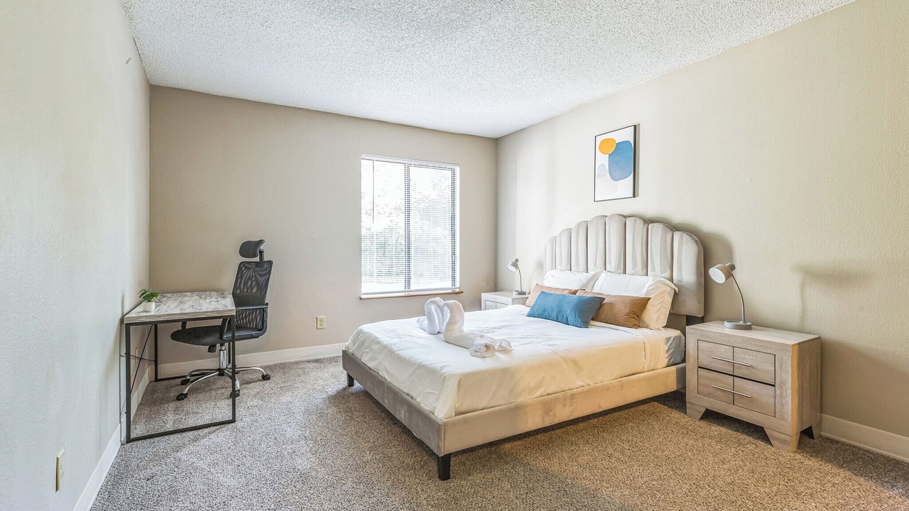 Photo of Bedroom in Lenexa