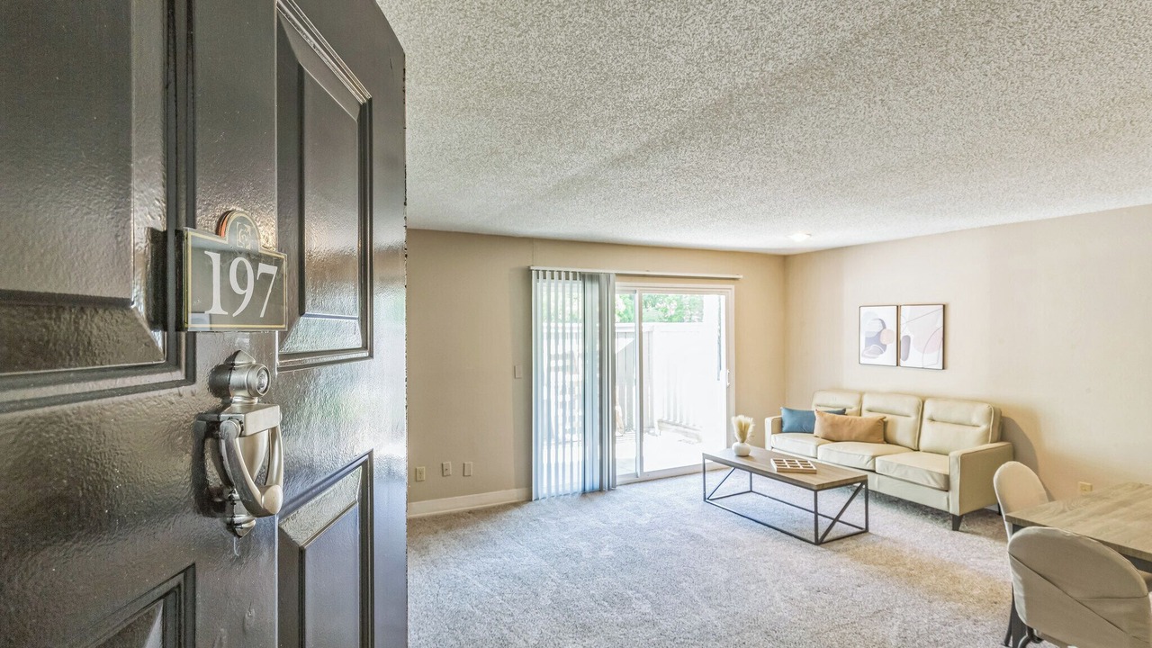 Photo of Livingroom in Lenexa