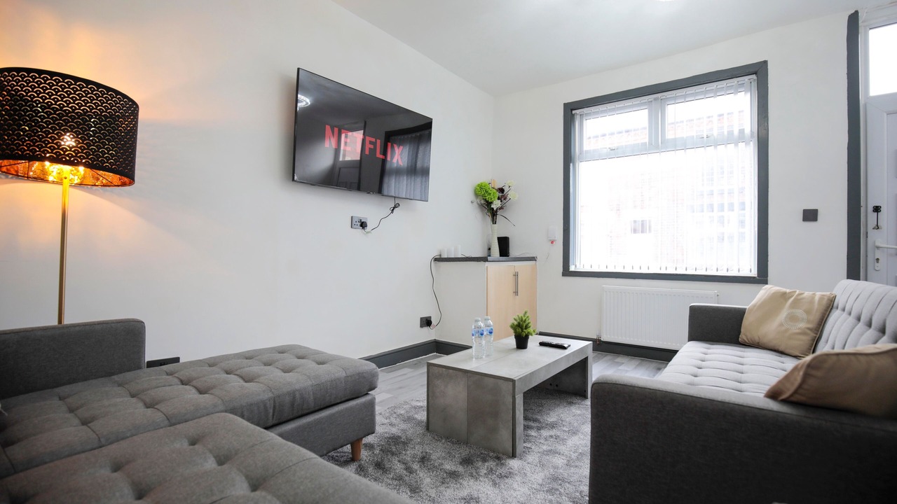 Photo of Livingroom in Horwich