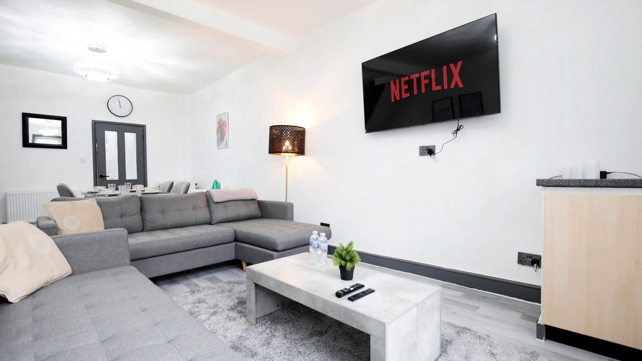 Photo of Livingroom in Horwich