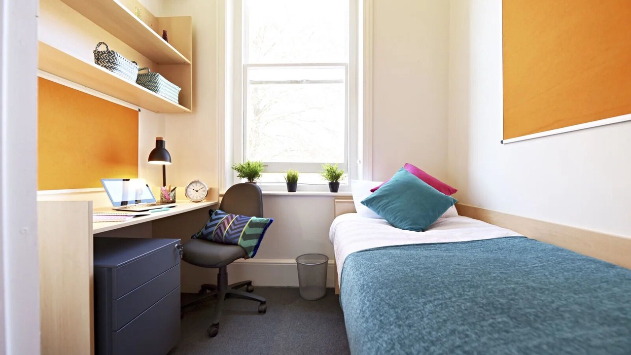 Photo of Bedroom in Brockley