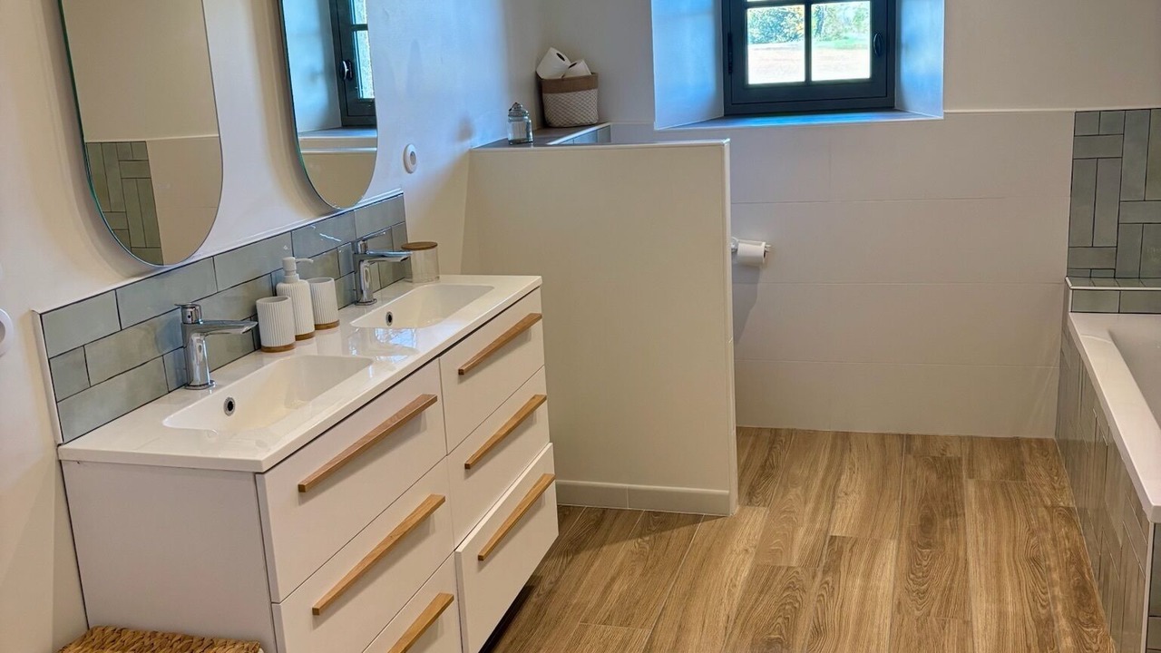 Photo of Bathroom in Thorigne-d'Anjou