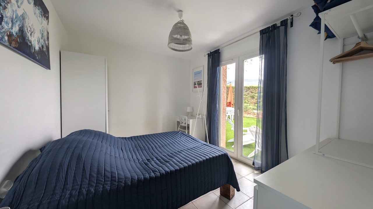 Photo of Bedroom in Liausson