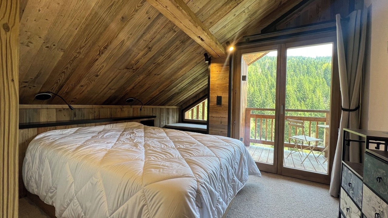 Photo of Bedroom in Taninges