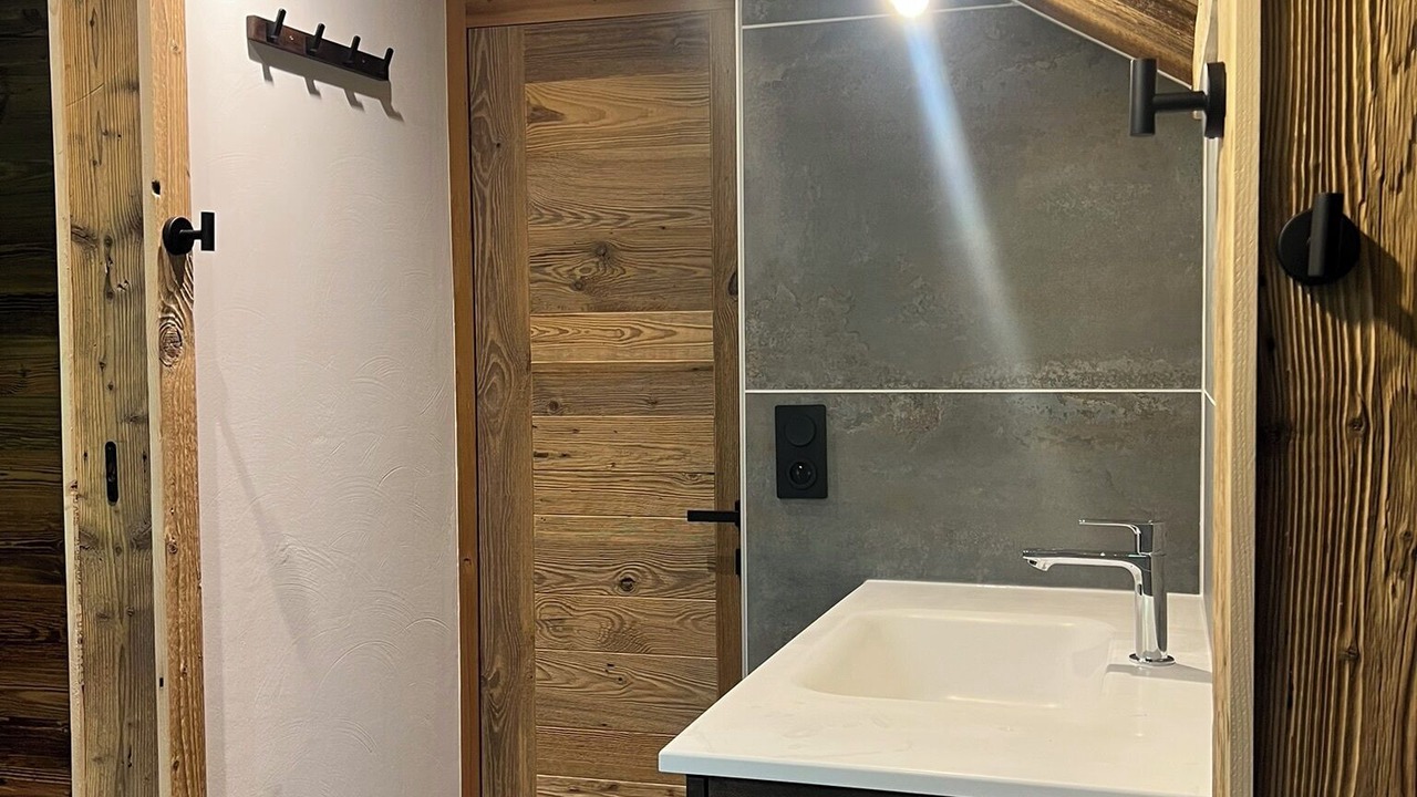 Photo of Bathroom in Taninges