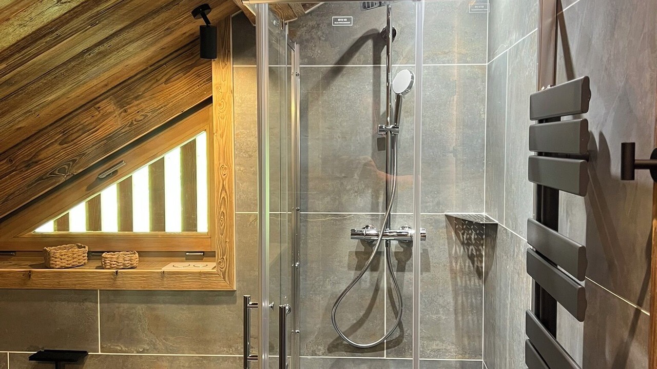 Photo of Bathroom in Taninges