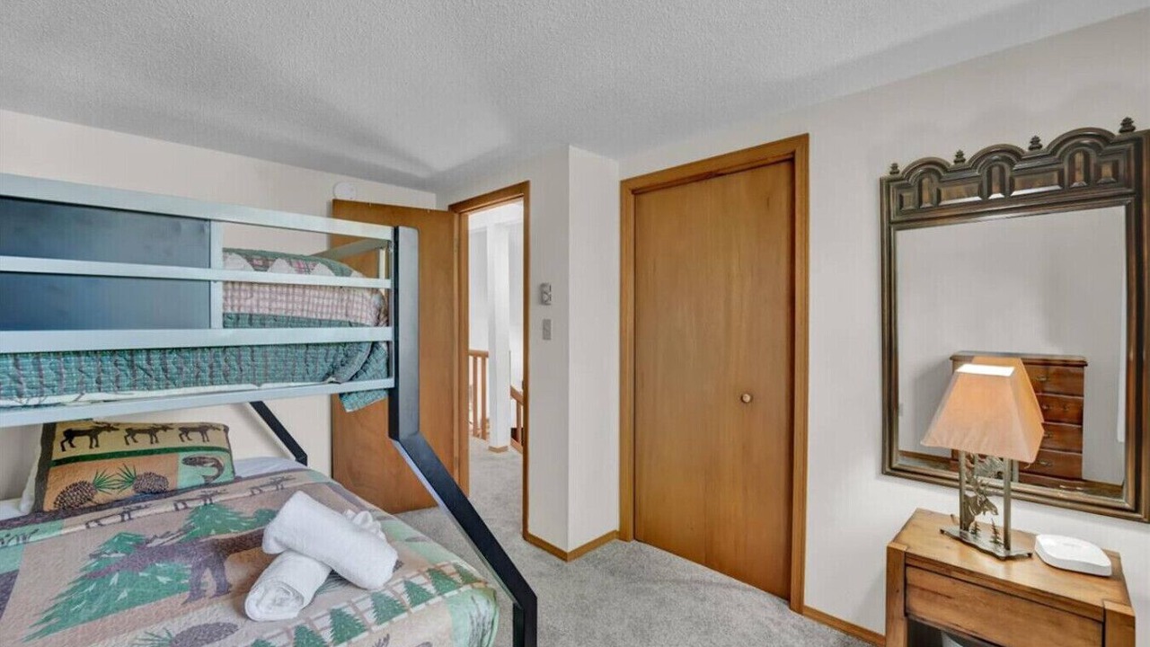 Photo of Bedroom in Pocono Lake