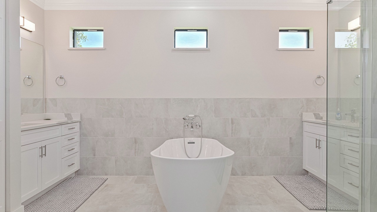 Photo of Bathroom in Bonita Springs