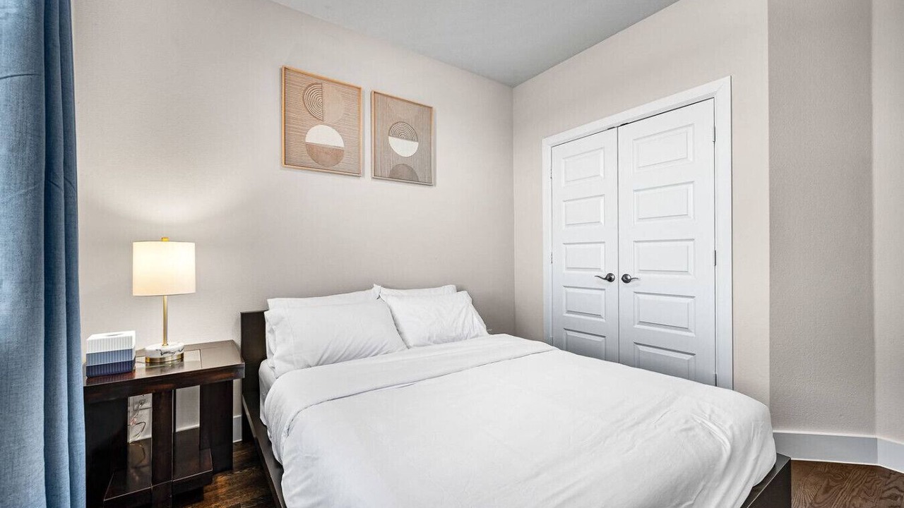 Photo of Bedroom in Rowlett